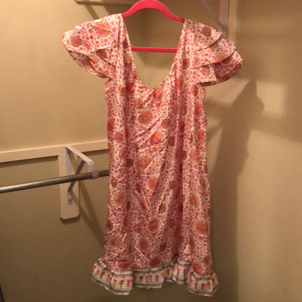 Beautiful silk Club Monaco Dress